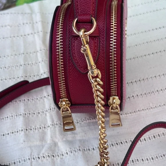 Coach RARE color block pink red HEART crossbody bag. NEW WITHOUT TAGS - Picture 13 of 16